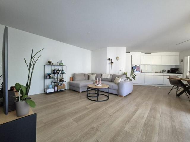 3.5 Zimmer, 83 m², 1. Stock
