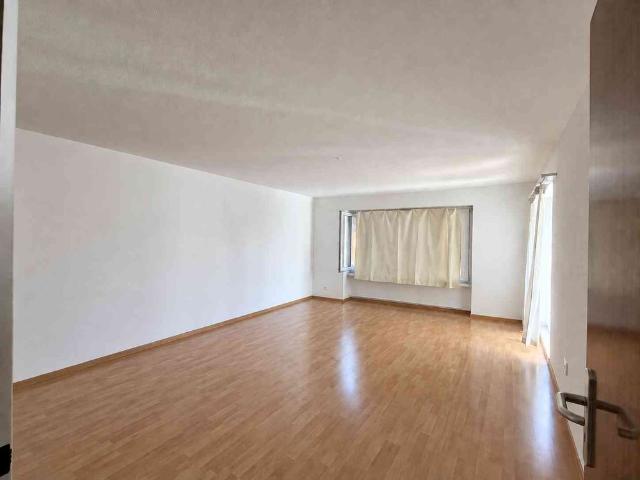3.5 Zimmer, 83 m², 2. Stock