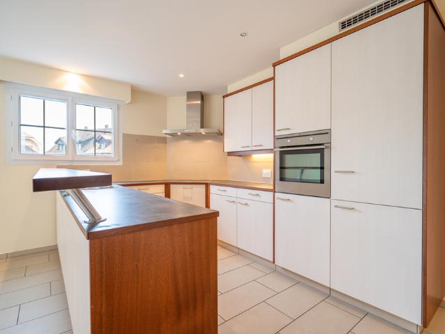 3.5 Zimmer, 83 m², EG