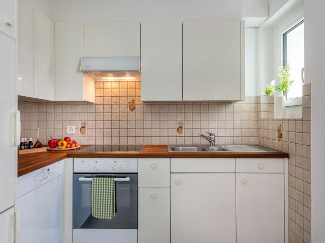 3.5 Zimmer, 83 m², EG