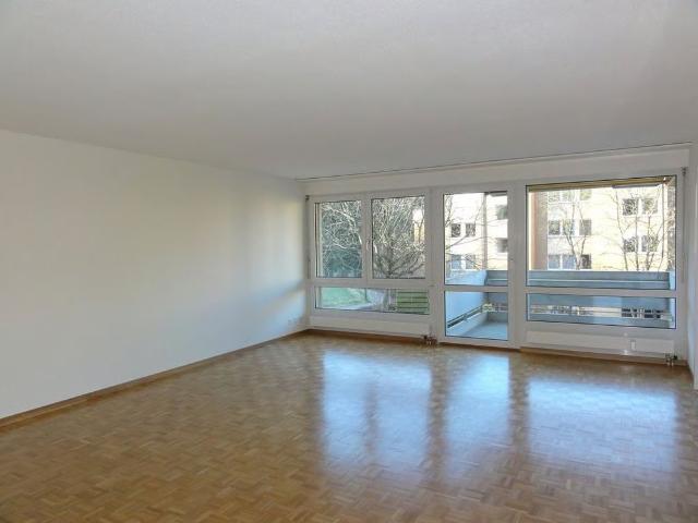 3.5 Zimmer, 83 m², EG