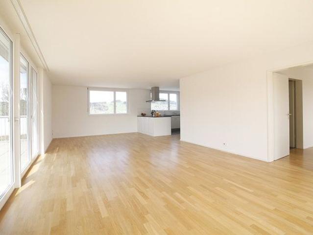 3.5 Zimmer, 94 m², 5. Stock