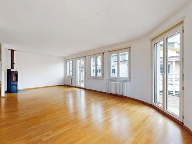 3.5 Zimmer, 94 m², 6. Stock