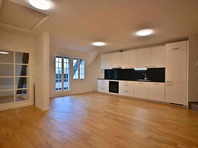 3.5 Zimmer, 95 m², 3. Stock