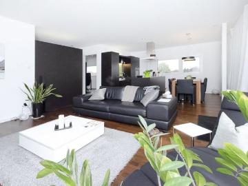 3.5 Zimmer, 95 m², 1. Stock