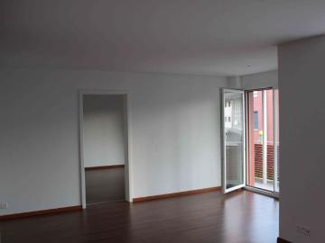 Auw, Bezirk Muri, Aargau - Parkplatz, Balkon
