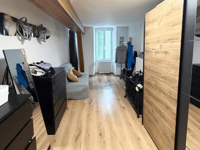 3.5 Zimmer, 95 m², 1. Stock