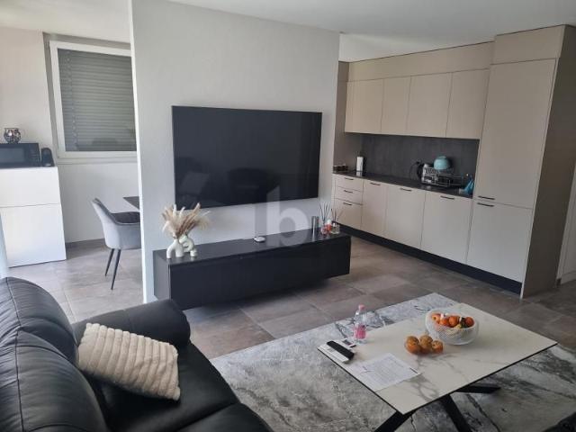 3.5 Zimmer, 95 m², 2. Stock