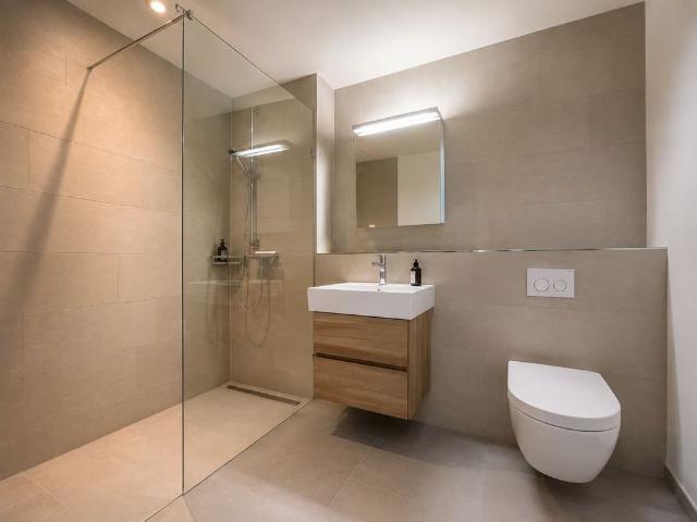 3.5 Zimmer, 95 m², 5. Stock