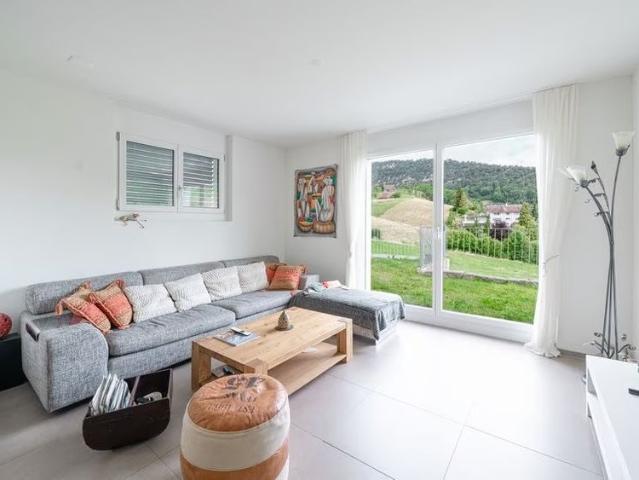 3.5 Zimmer, 95 m², EG