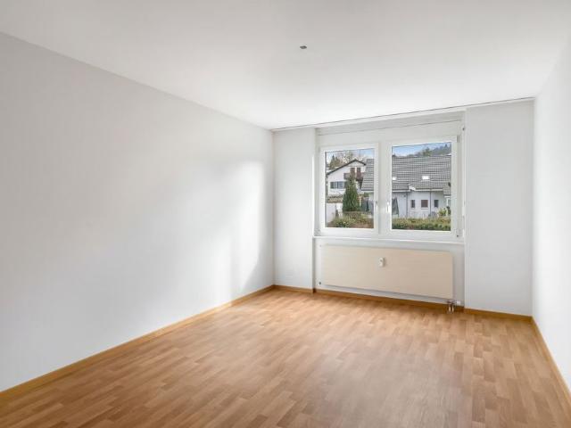 3.5 Zimmer, 95 m², EG