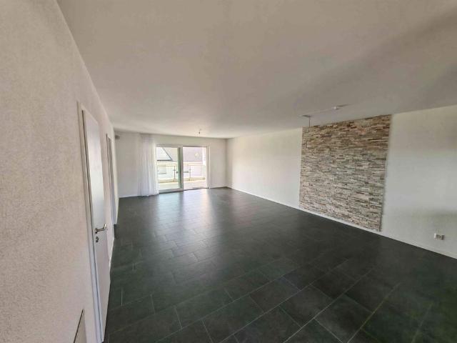 3.5 Zimmer, 96 m², 1. Stock