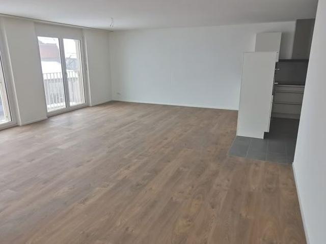 3.5 Zimmer, 96 m², 1. Stock