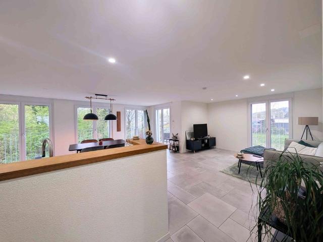 3.5 Zimmer, 96 m², 1. Stock