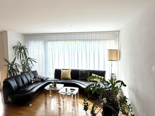 3.5 Zimmer, 96 m², 2. Stock