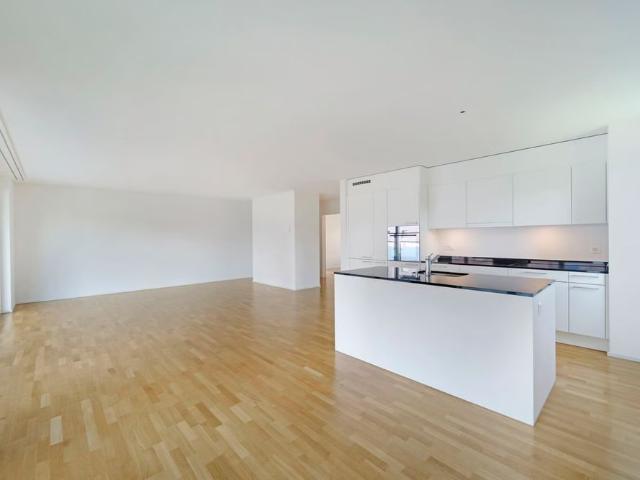 3.5 Zimmer, 96 m², 2. Stock