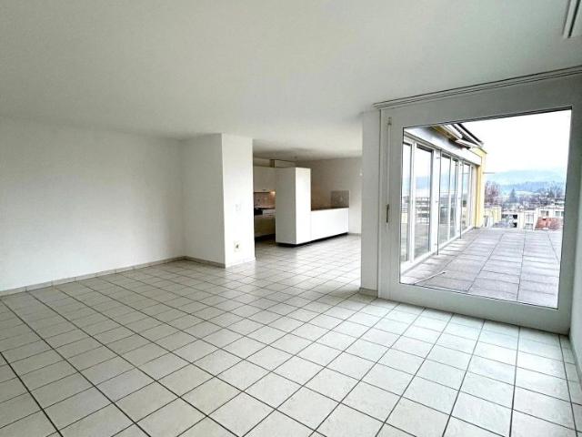 3.5 Zimmer, 96 m², 4. Stock