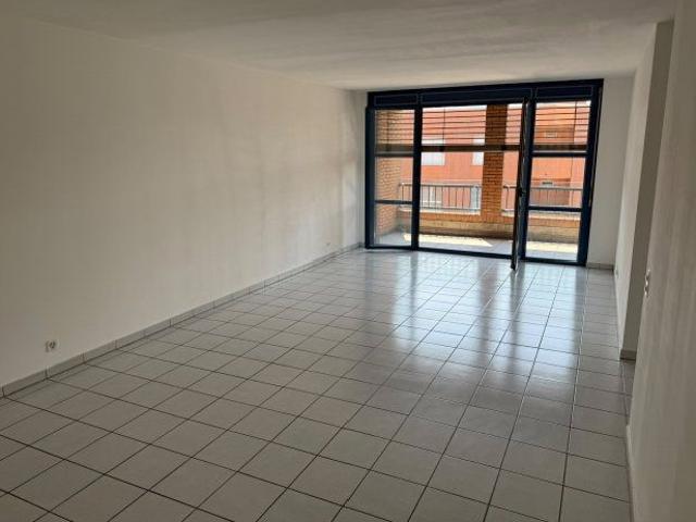 3.5 Zimmer, 96 m², 5. Stock