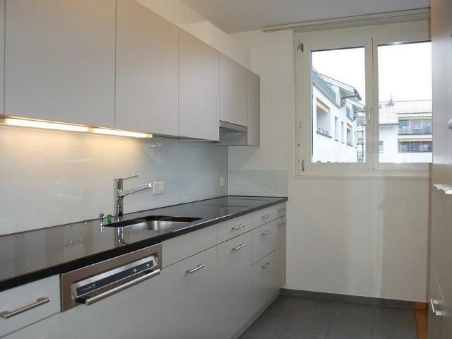 3.5 Zimmer, 96 m², EG