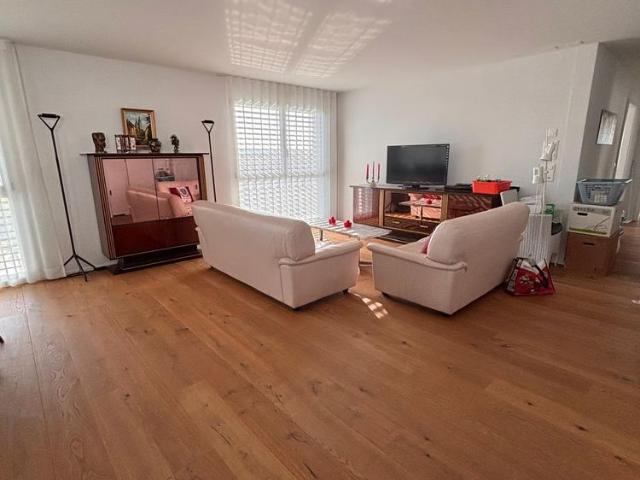 3.5 Zimmer, 97 m², 3. Stock