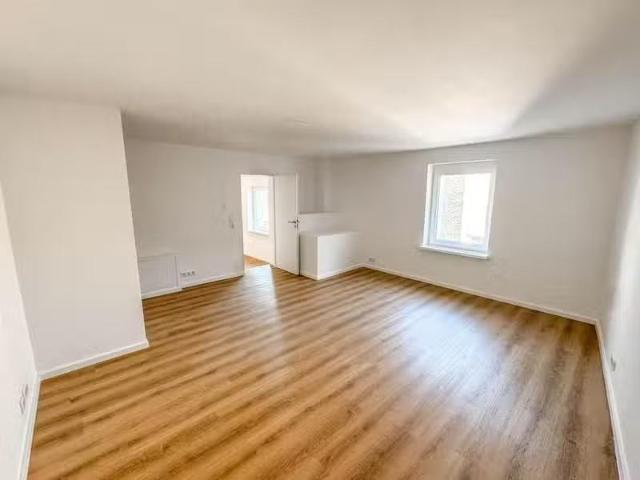 3,5 Zimmer 97 m² 1.180 € Kaltmiete Wohnungen in Brück