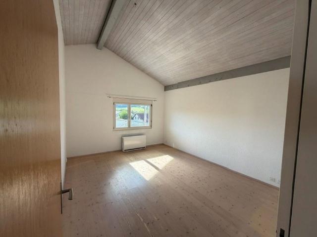 3.5 Zimmer, 97 m², 2. Stock