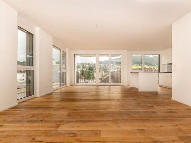 3.5 Zimmer, 97 m², 2. Stock