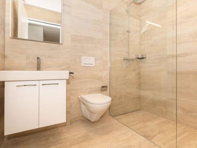 3.5 Zimmer, 97 m², 2. Stock
