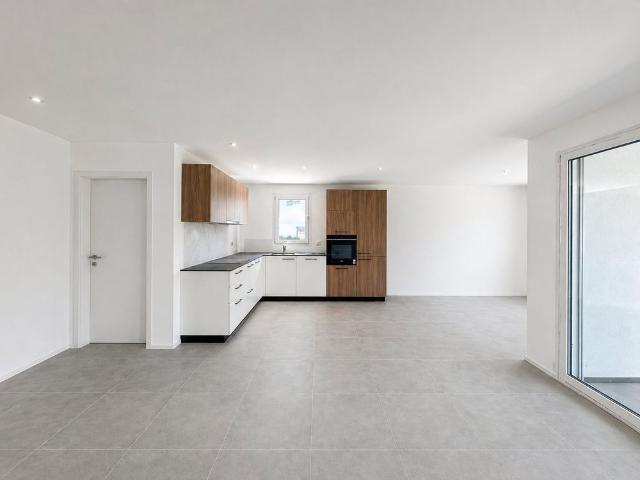 3.5 Zimmer, 97 m², EG