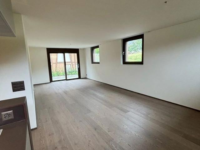 3.5 Zimmer, 97 m², EG