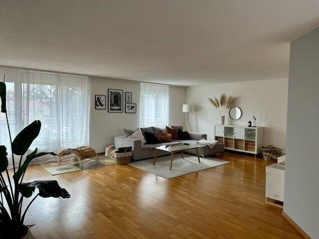 3.5 Zimmer, 98 m², 1. Stock