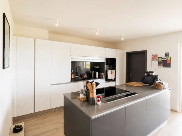 3.5 Zimmer, 98 m², 1. Stock