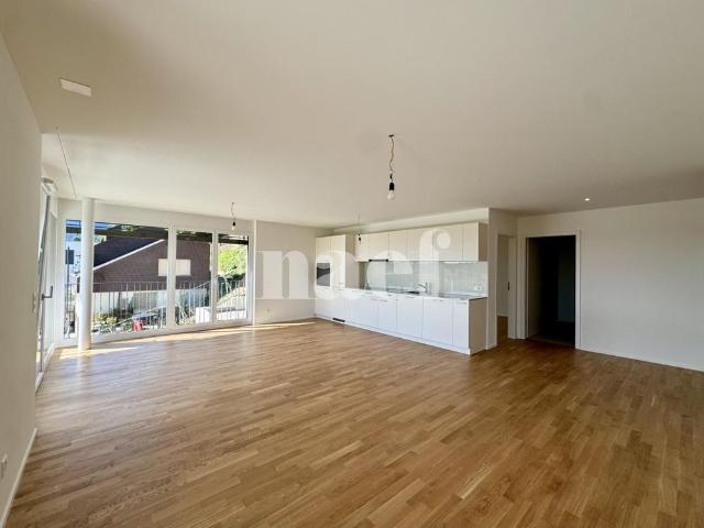 3.5 Zimmer, 98 m², EG