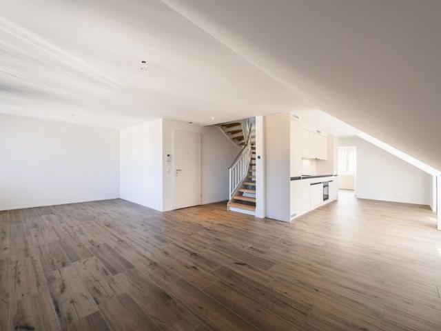 3.5 Zimmer, 99 m², 2. Stock