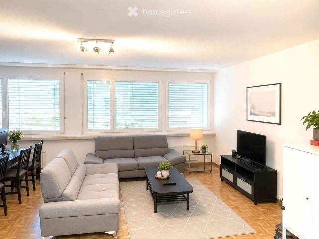 3.5 Zimmer, 90 m², 1. Stock