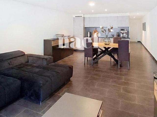 3.5 Zimmer, 90 m², 1. Stock