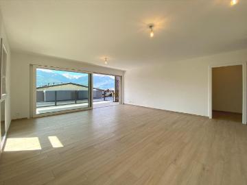 3.5 Zimmer, 90 m², 1. Stock