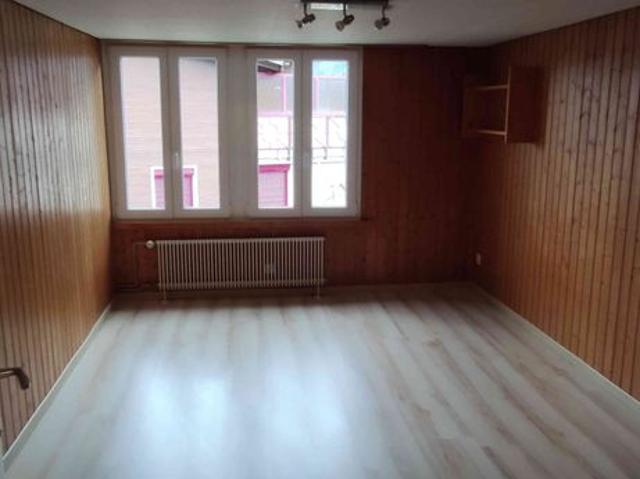 3.5 Zimmer, 90 m², 1. Stock