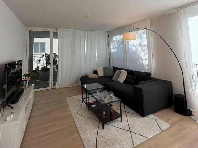 3.5 Zimmer, 90 m², 1. Stock