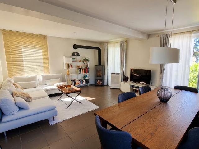 3.5 Zimmer, 90 m², 1. Stock