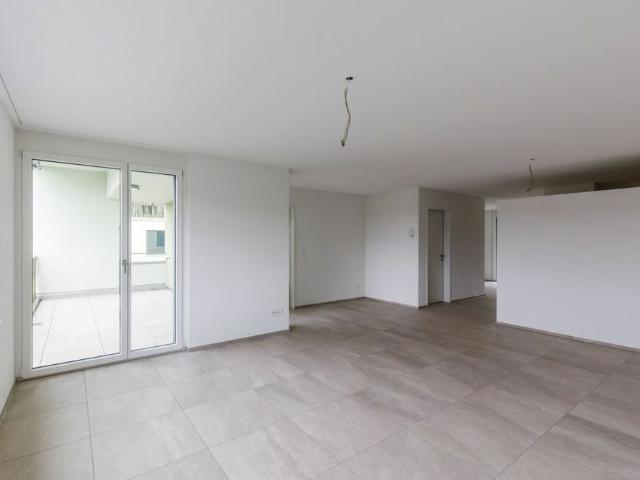 3.5 Zimmer, 90 m², 1. Stock