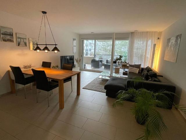 3.5 Zimmer, 90 m², 1. Stock