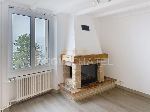 3.5 Zimmer, 90 m², 1. Stock