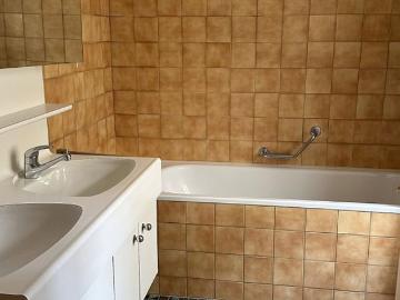 3.5 Zimmer, 90 m², 1. Stock
