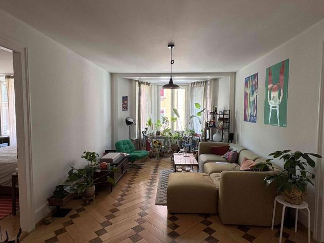 3.5 Zimmer, 90 m², 1. Stock