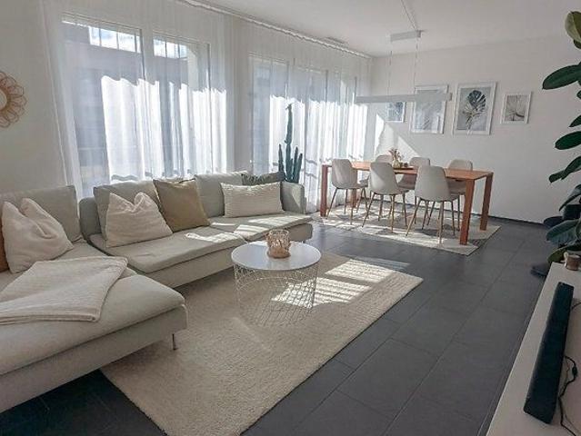 3.5 Zimmer, 90 m², 1. Stock