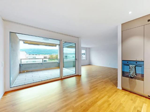 3.5 Zimmer, 90 m², 1. Stock