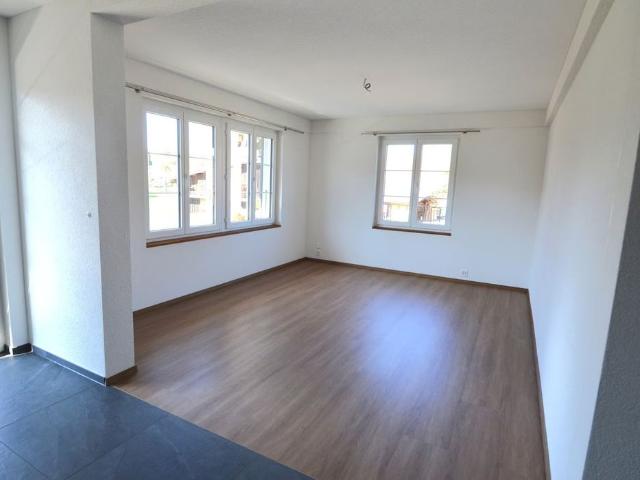 3.5 Zimmer, 90 m², 1. Stock