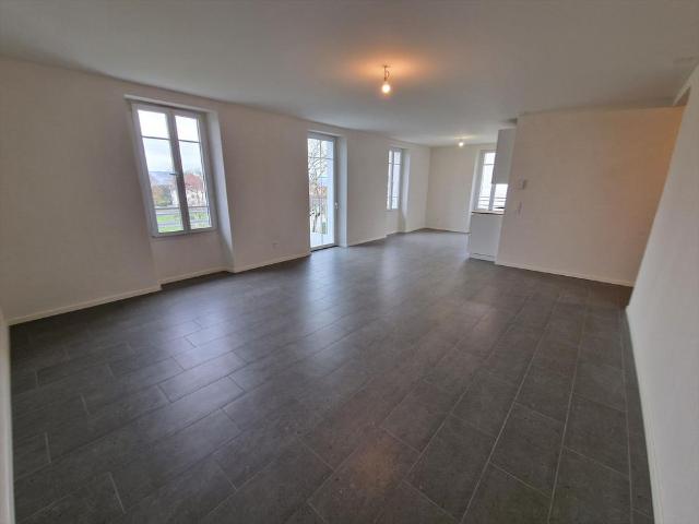 3.5 Zimmer, 90 m², 2. Stock