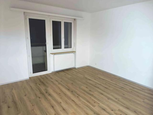 3.5 Zimmer, 90 m², 2. Stock